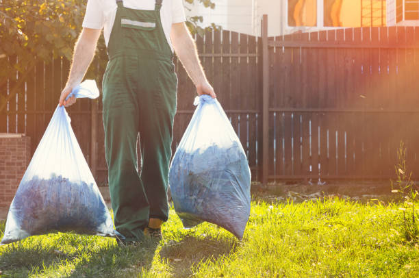 Best Commercial Cleanout Services  in Fulton, IL